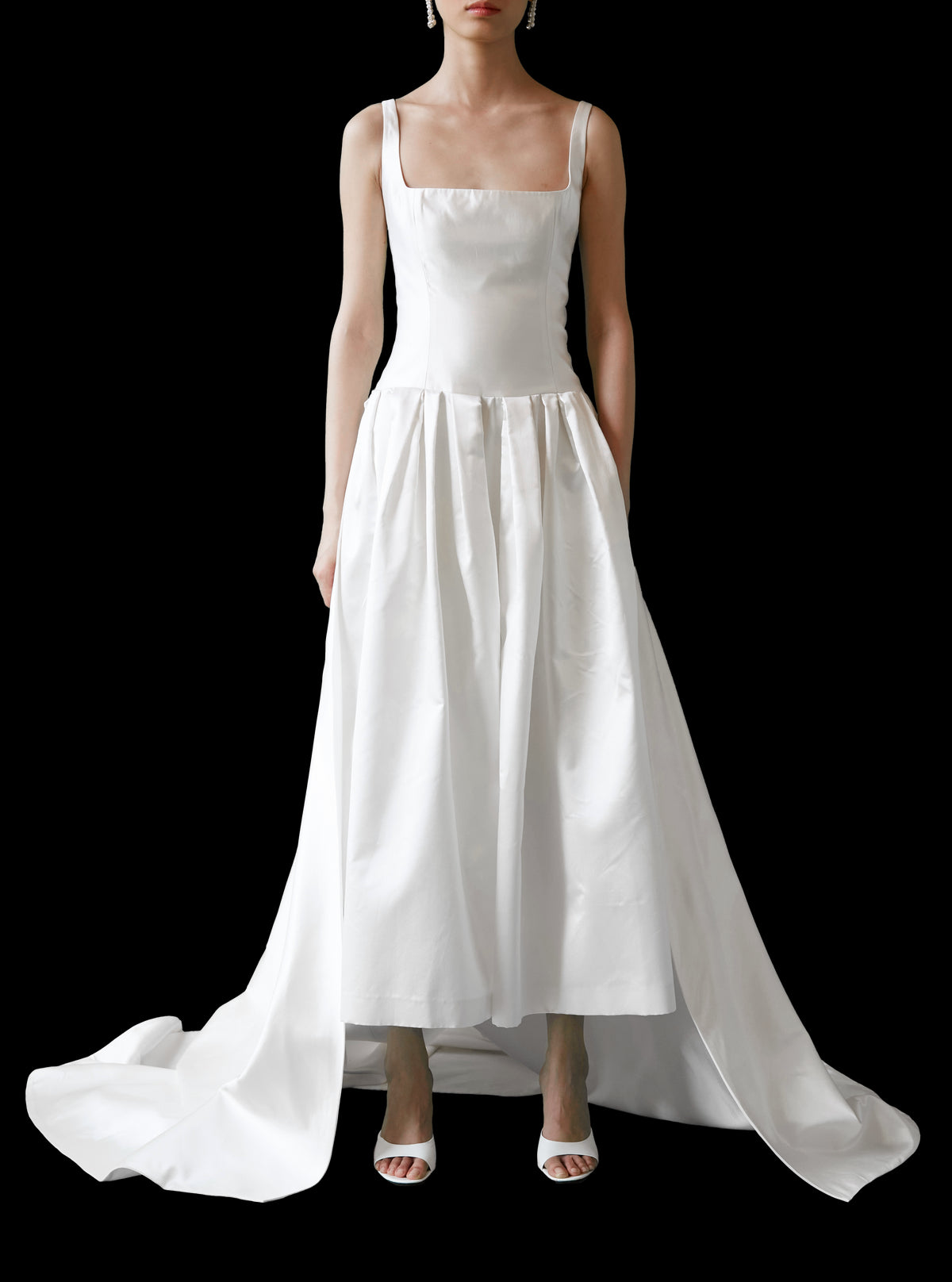 Watteau Train | STYLE 135