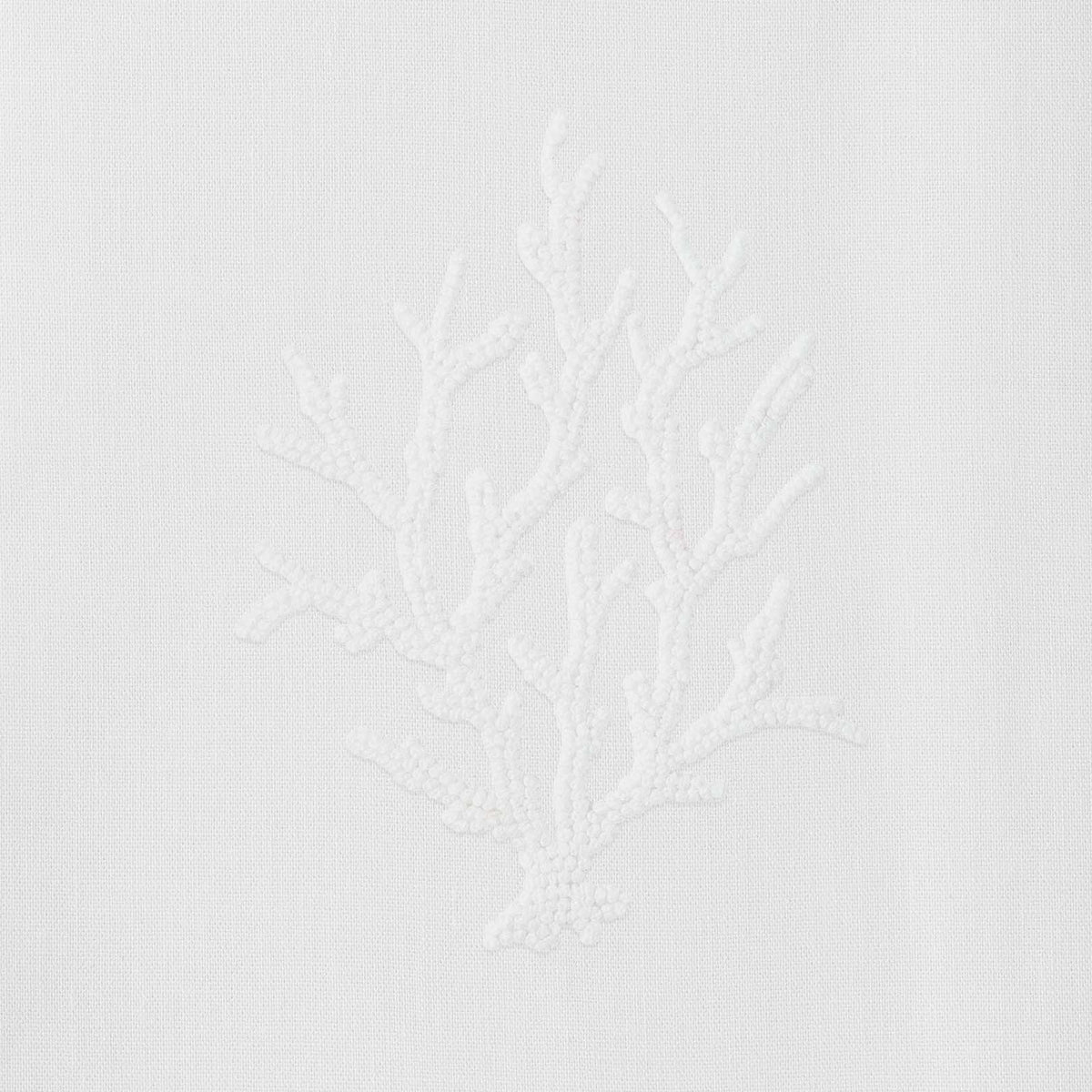 Coral Knot White Hand Towel