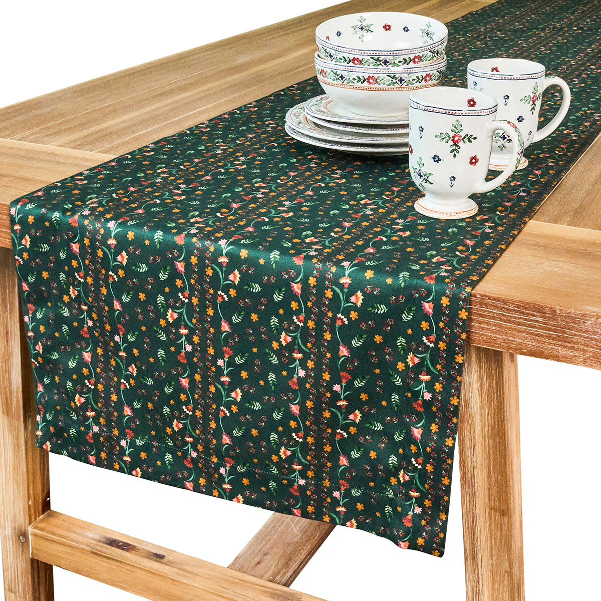 Klara 18" x 90" Table Runner in Evergreen