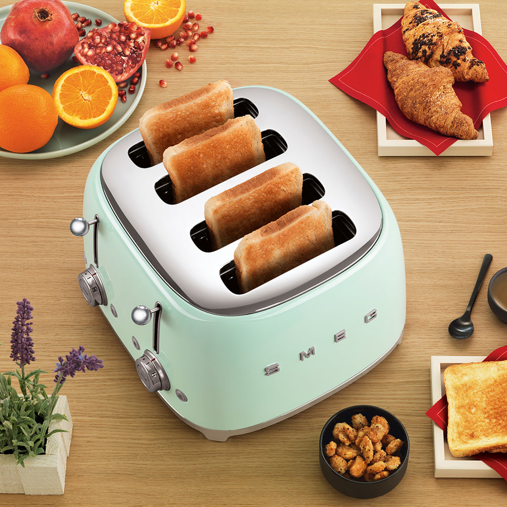 4x4 Slot Toaster TSF03 in Pastel Green