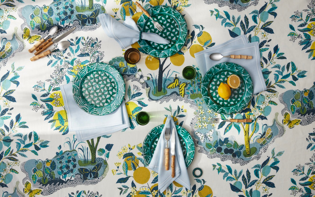 Matouk Schumacher Citrus Garden Tablecloth in Pool