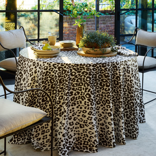 Matouk Schumacher Iconic Leopard Tablecloth