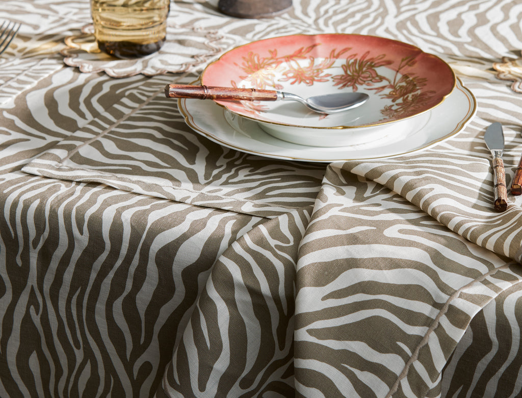 Regine Tablecloth