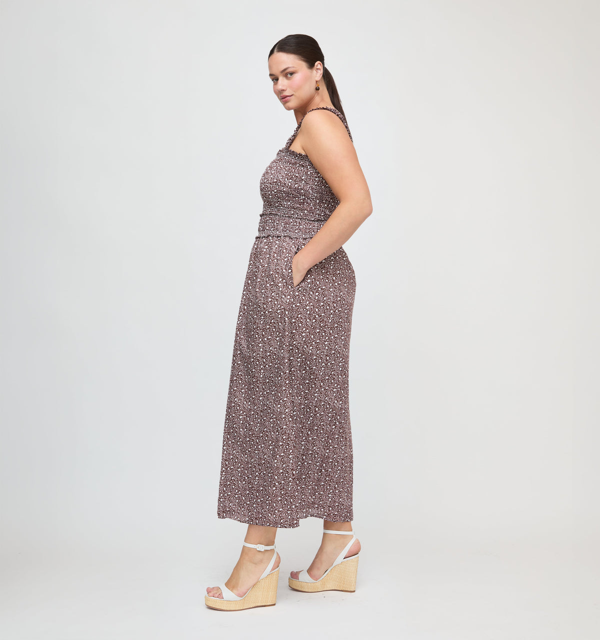 The Azalea Maxi Nap Dress in Chocolate Ditsy Thistle