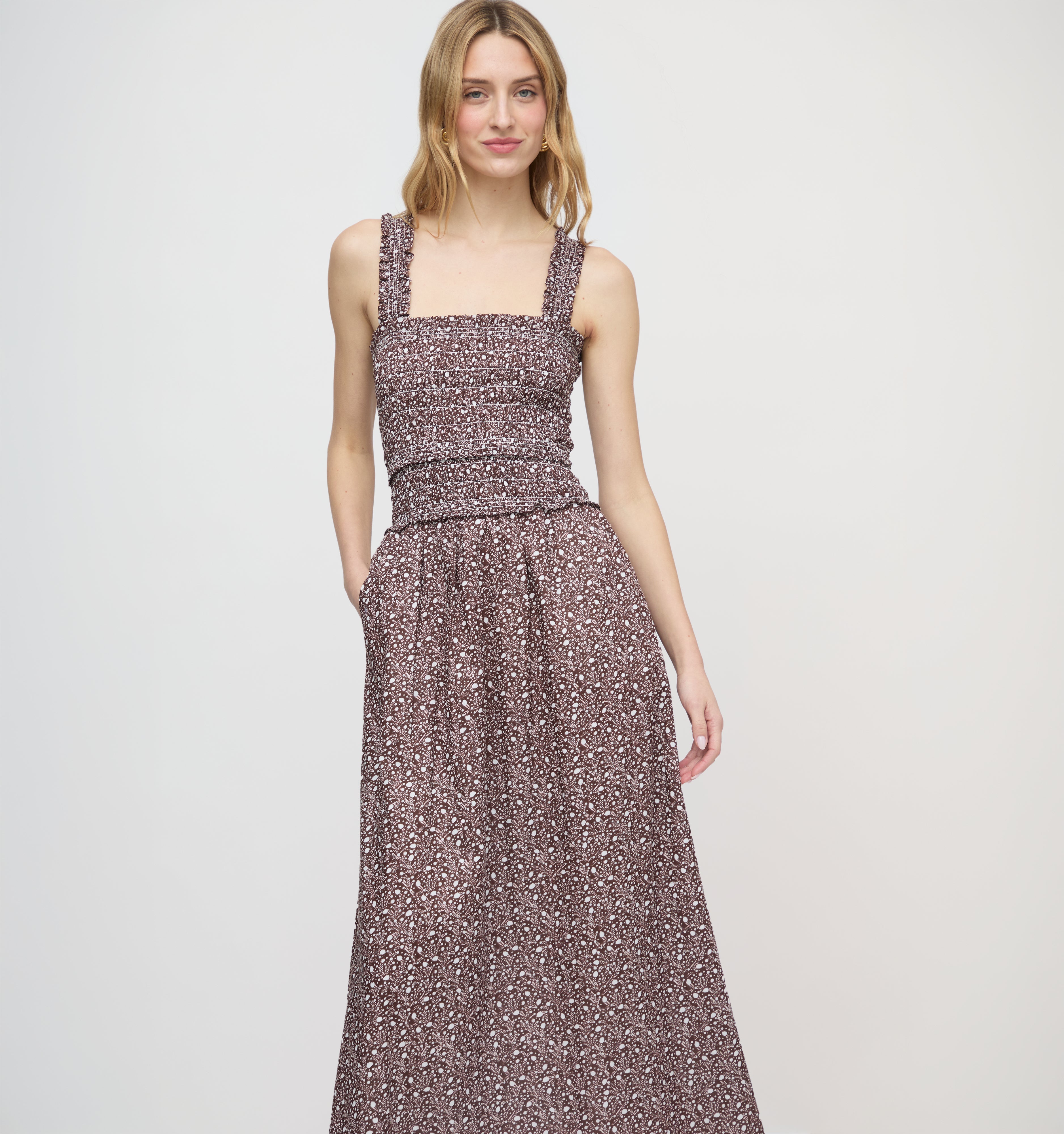 The Azalea Maxi Nap Dress in Chocolate Ditsy Thistle