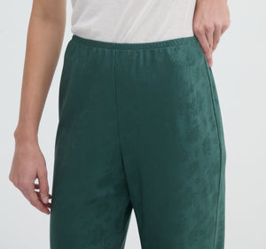 The Beverly Pant in Jadeite Floral Jacquard