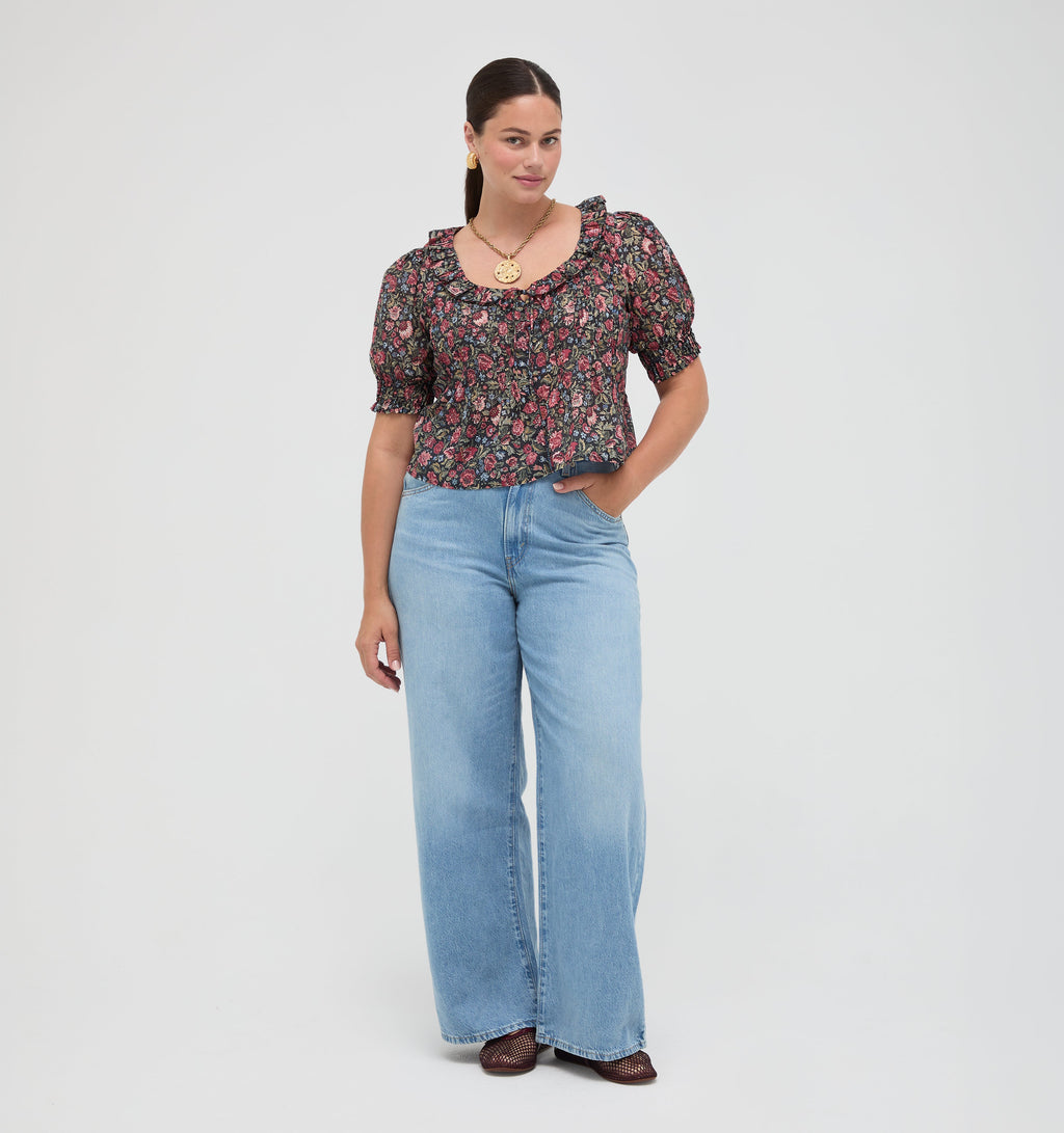 The Camri Top in Jacobean Sprig
