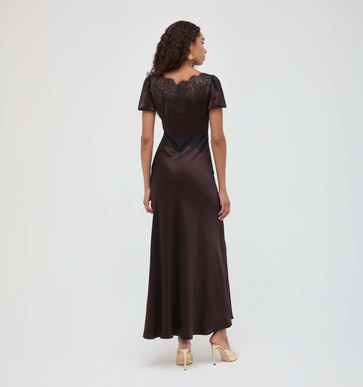 The Oakley Dress in Chocolate
