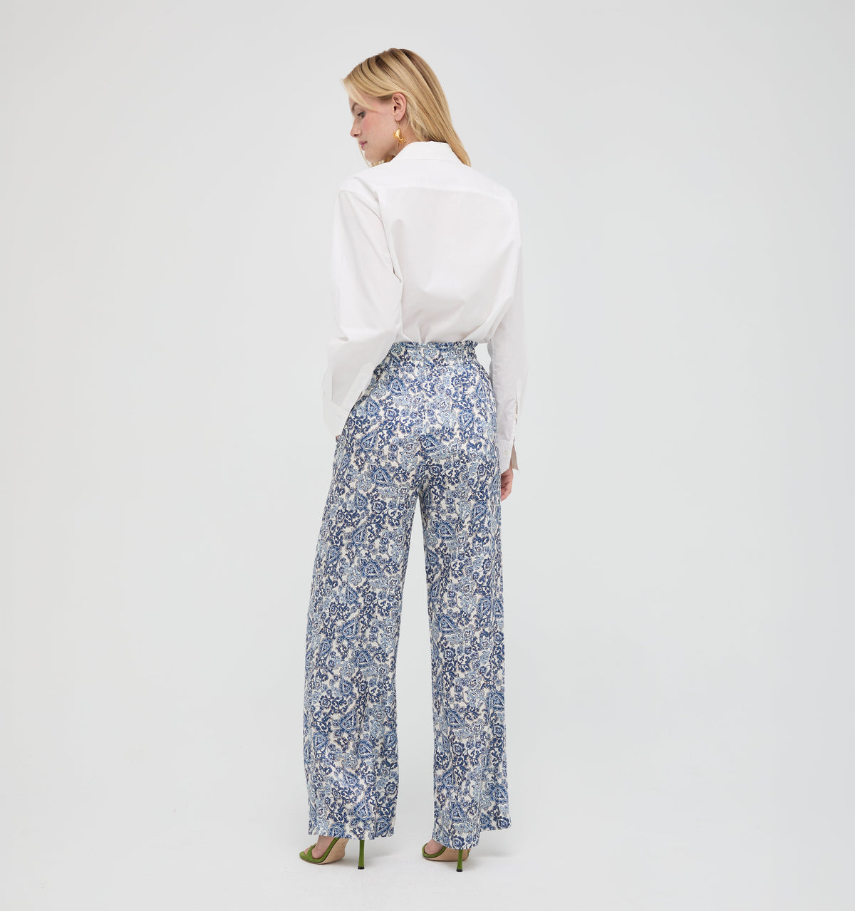 The Maxime Pant in Chedworth Paisley Blue
