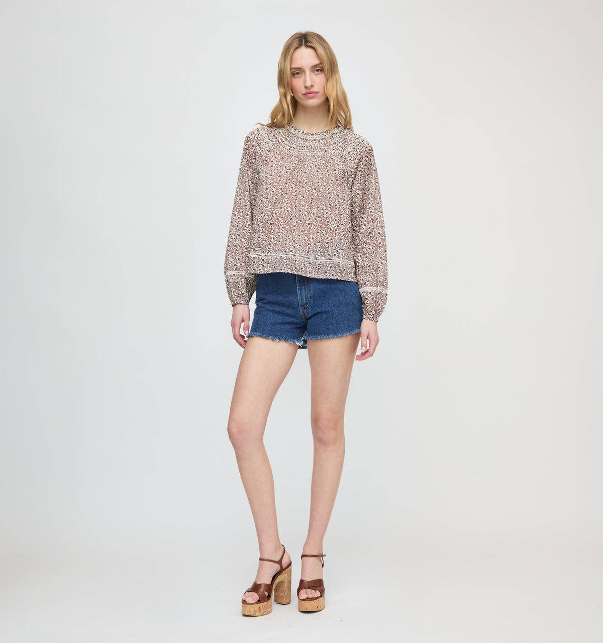The Skye Top in White Ditsy Thistle