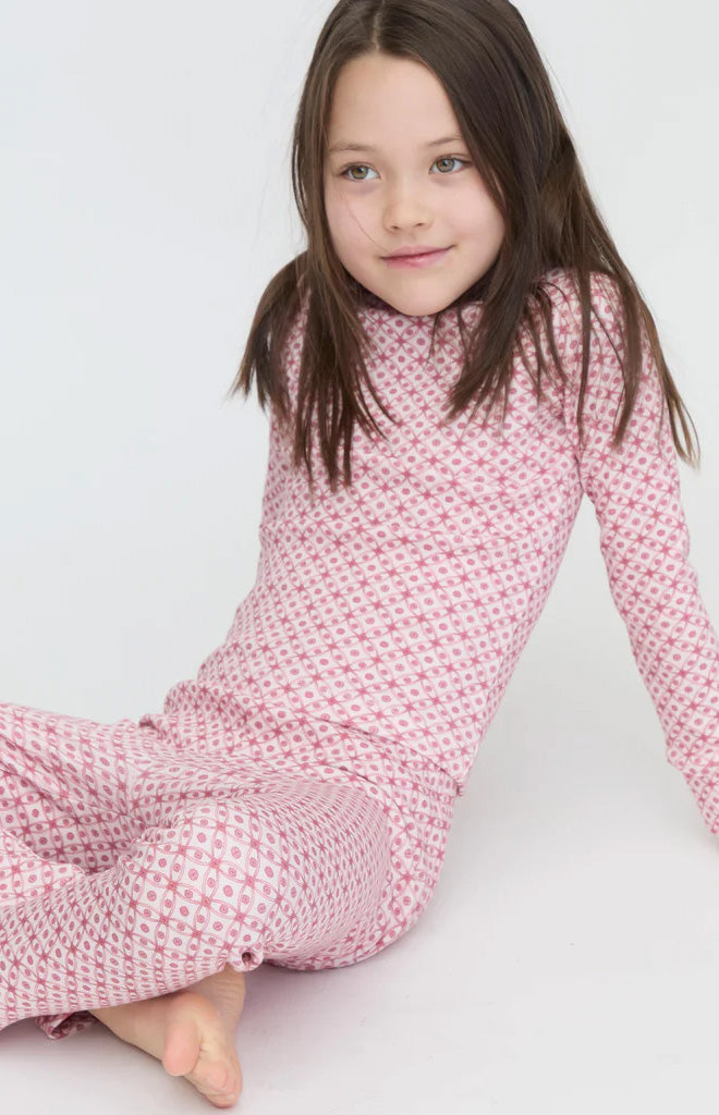The Tiny PJ Set in Rose Circular Lattice