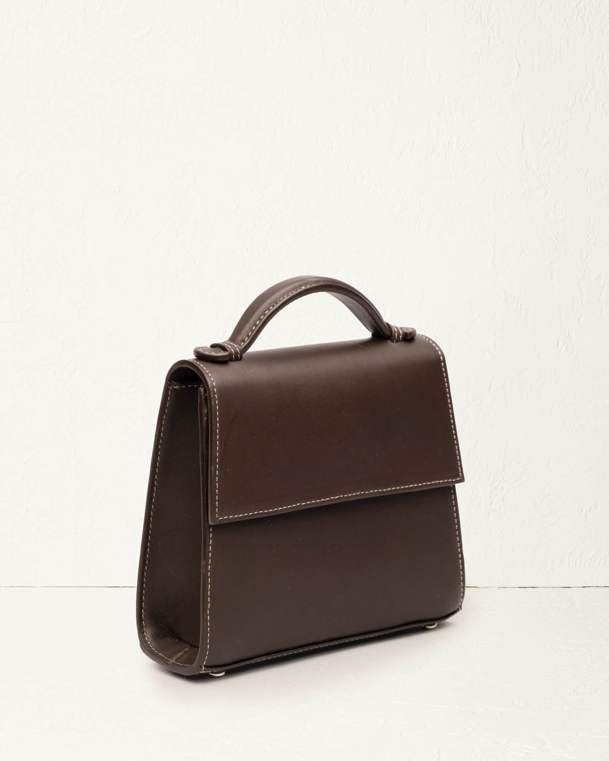 Hunting Season The Small Top Handle in Nappa#color_dark-brown