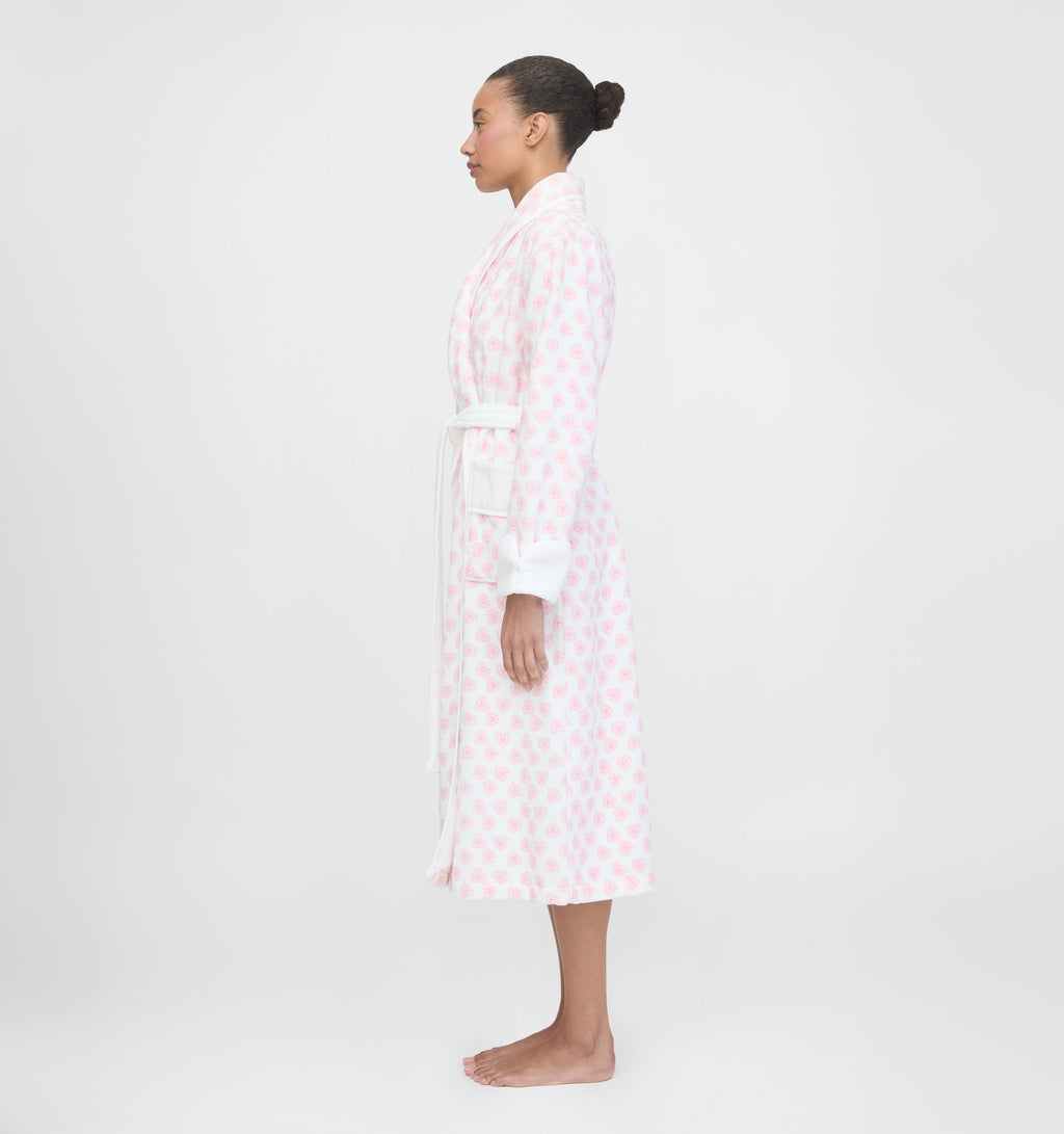 The Hotel Robe in Doily Heart Pink