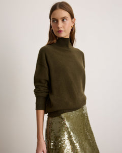 Tipper Cashmere Turtleneck in Army
