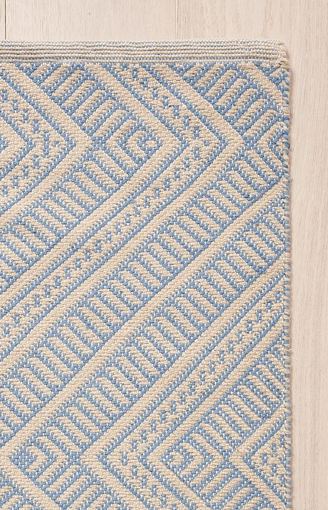 Tortola Indoor/Outdoor Rug in Sky