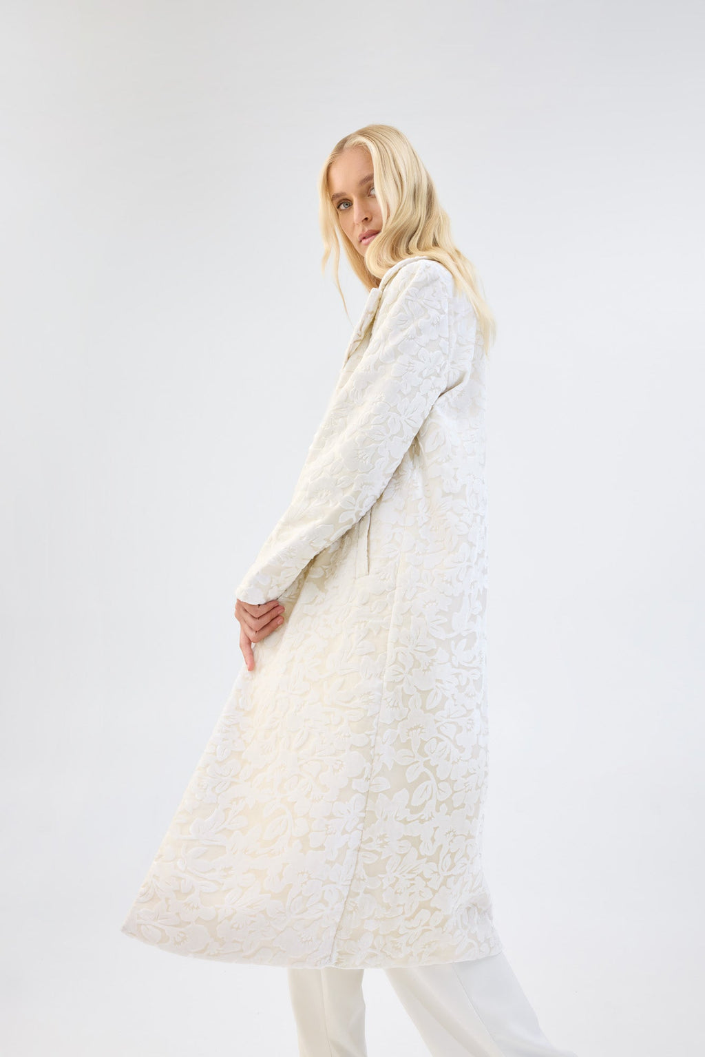 Romantique Coat in Ivory