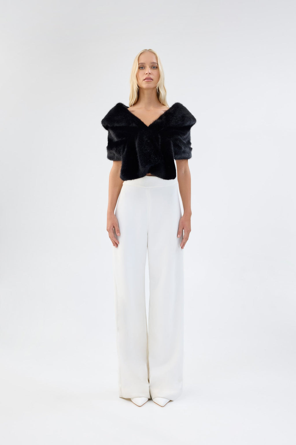 Champagne Wrap in Black