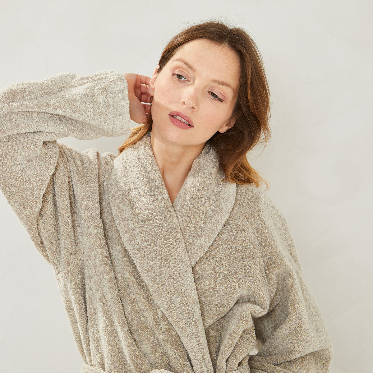 Etoile Shawl Collar Bathrobe