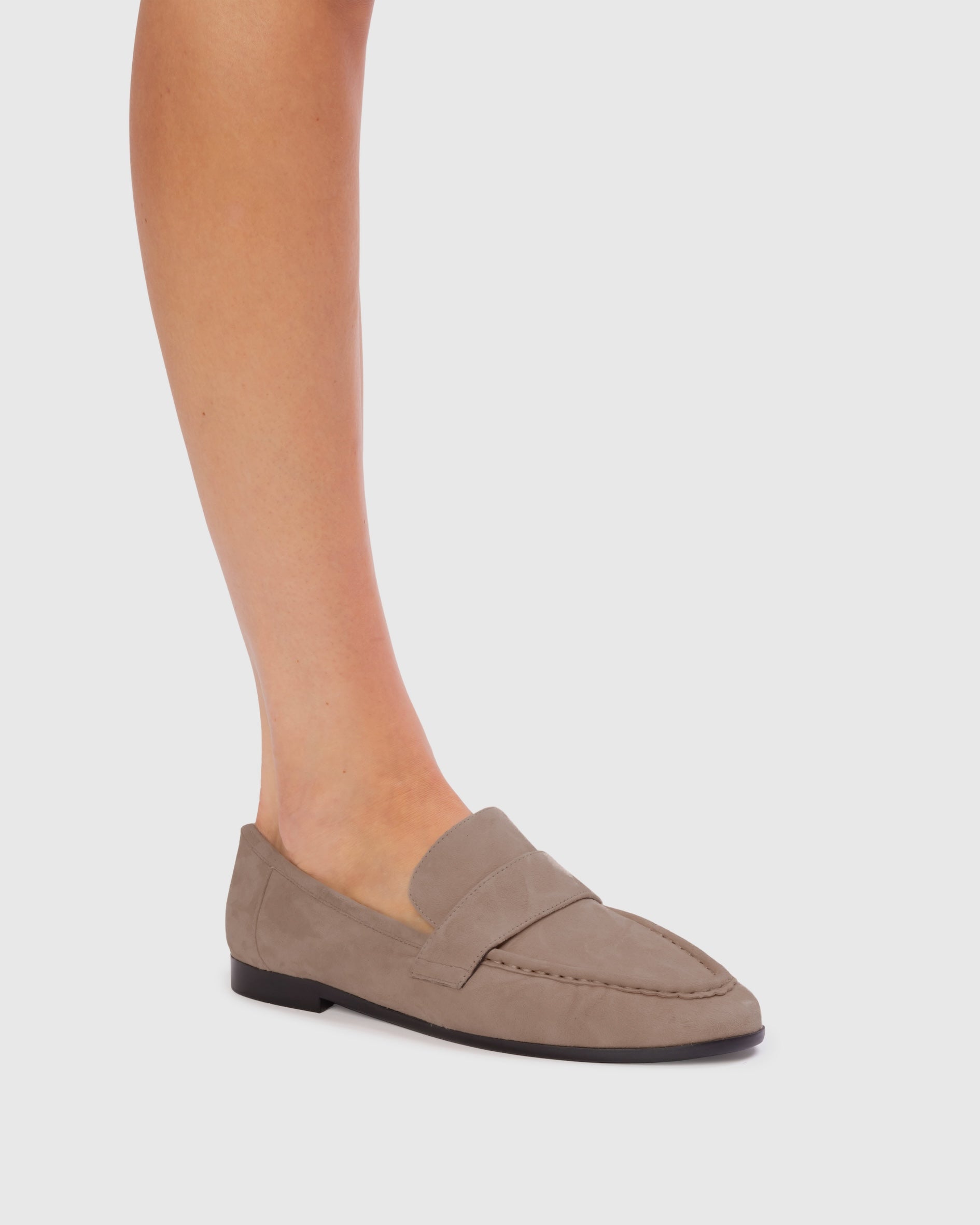 Arrow Loafer in Taupe Suede