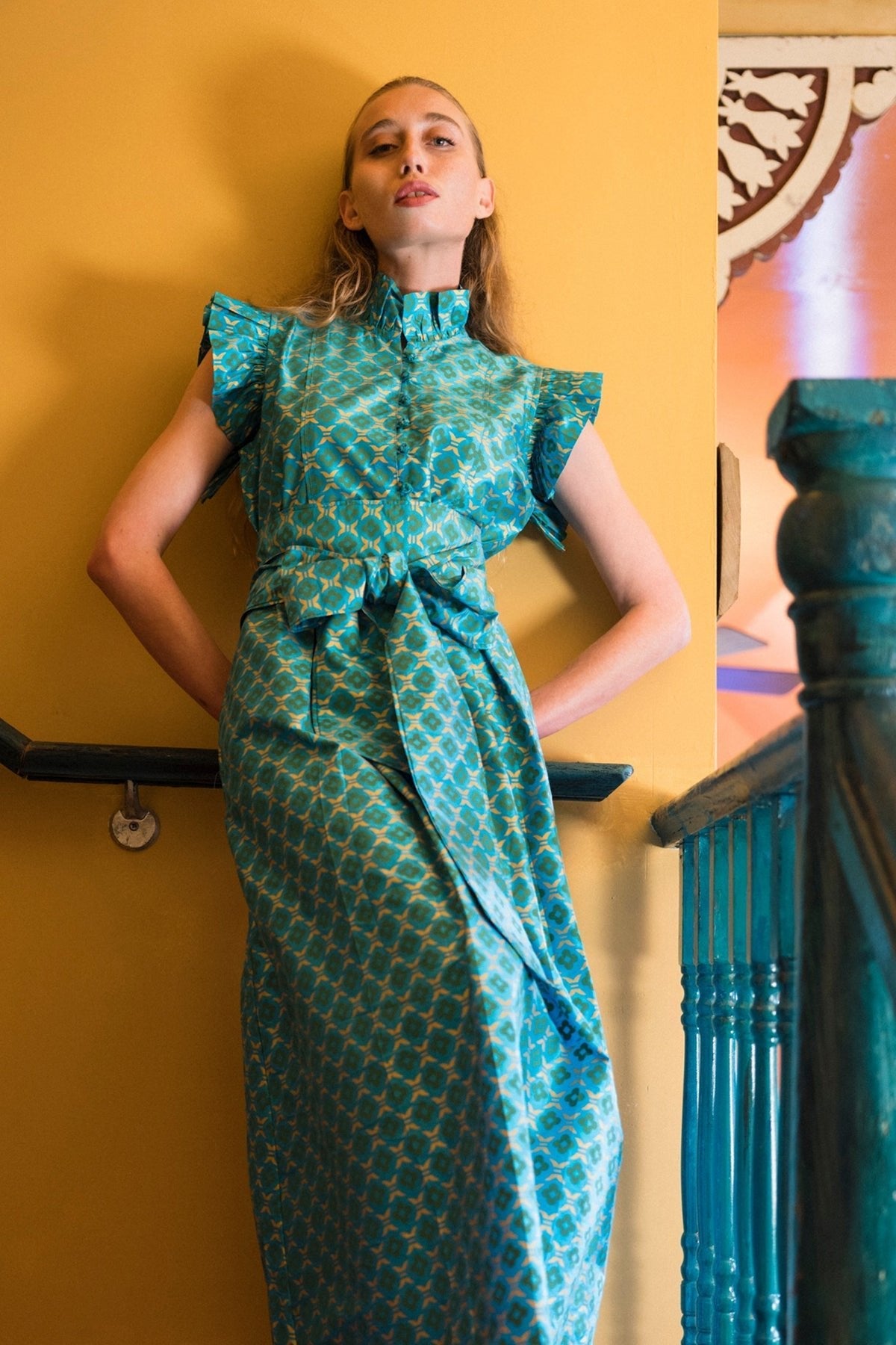 Fairfield Dress in Peacock Taffeta Emerald & Gold Quatrefoil