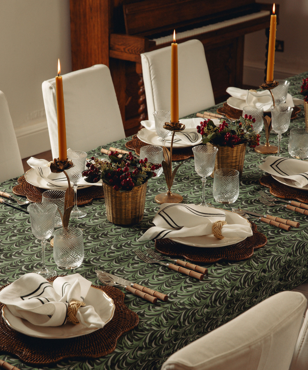 Marble Linen Tablecloth in Green