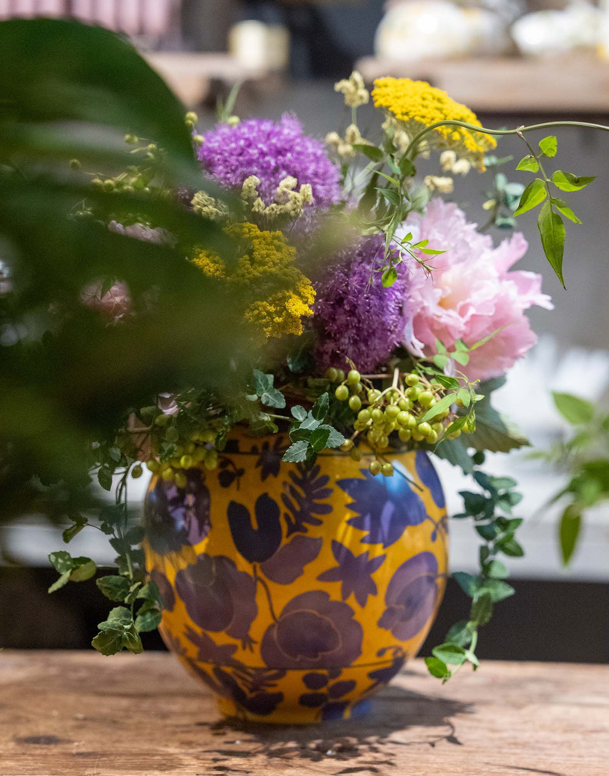 Bubble Vase in Wildbird Yellow