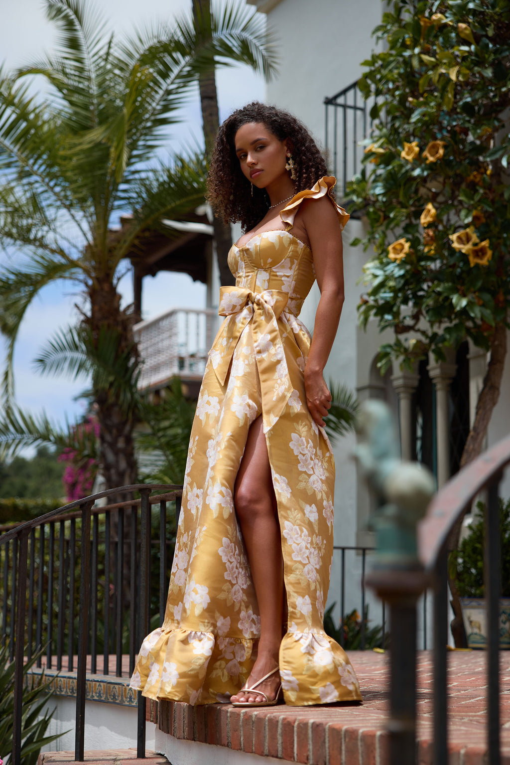 The Veronica Dress in Gold Baroque Floral 4 / Gold Baroque Floral The Veronica Dress in Gold Baroque Floral 4 / Gold Baroque Floral