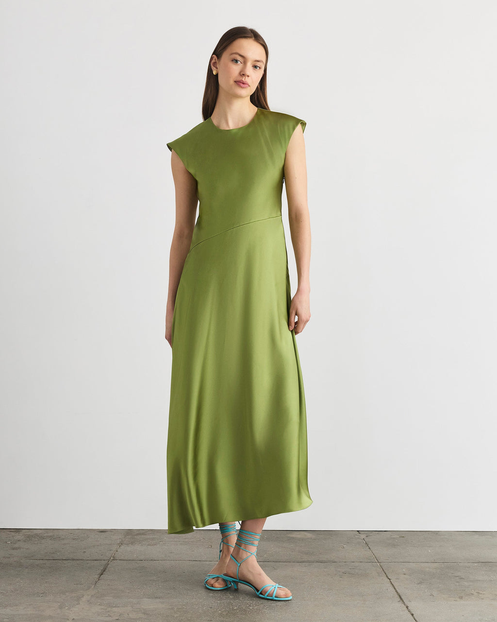 Violeta Dress in Asparagus