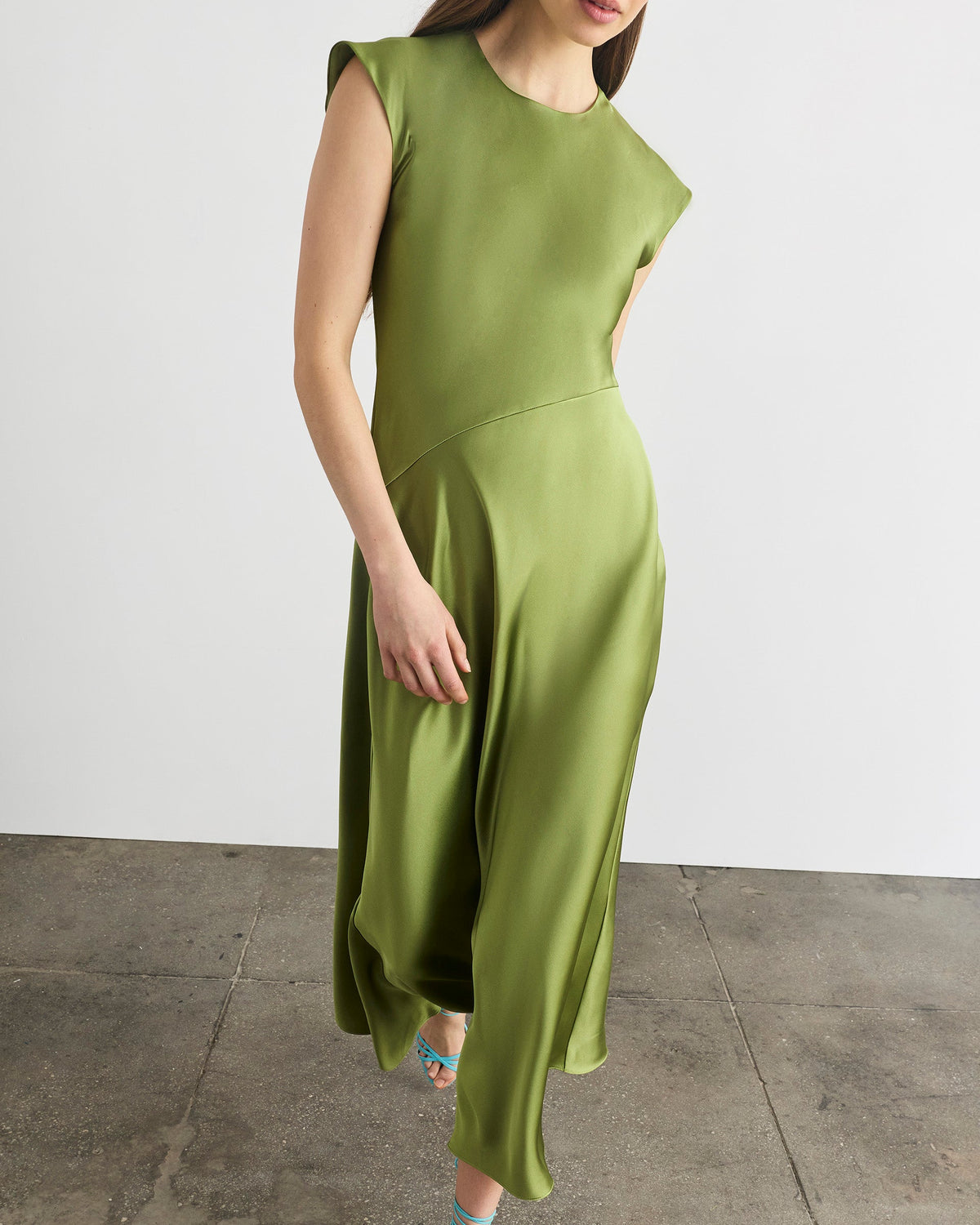 Violeta Dress in Asparagus