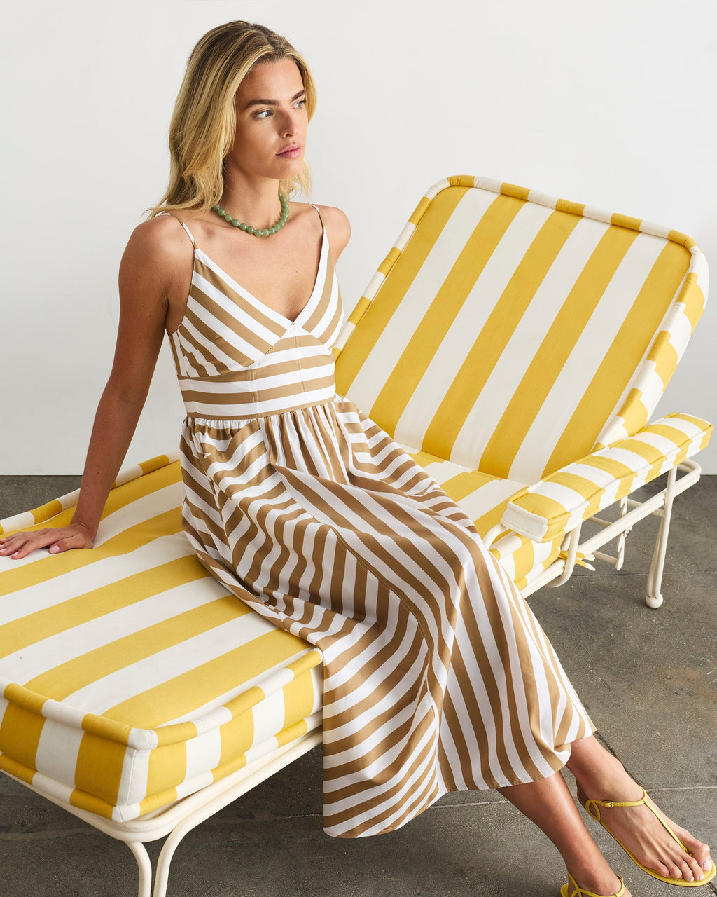Vivien Dress in Optic White/Dark Khaki