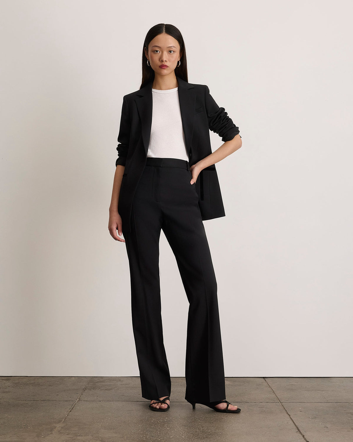 Valentina Pant in Black