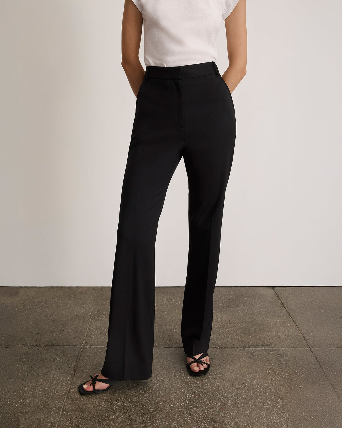 Valentina Pant in Black