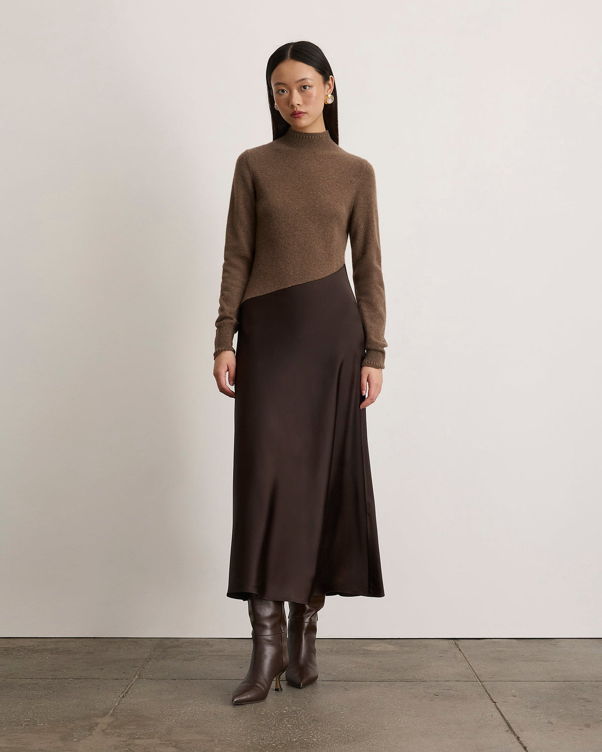 Vera Dress in Dark Fig
