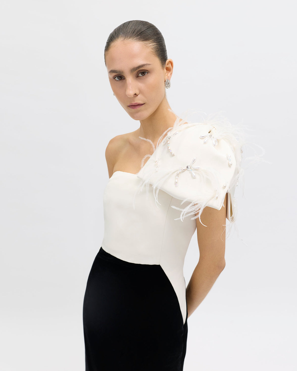 Victoria Dress in Ivory/Noir