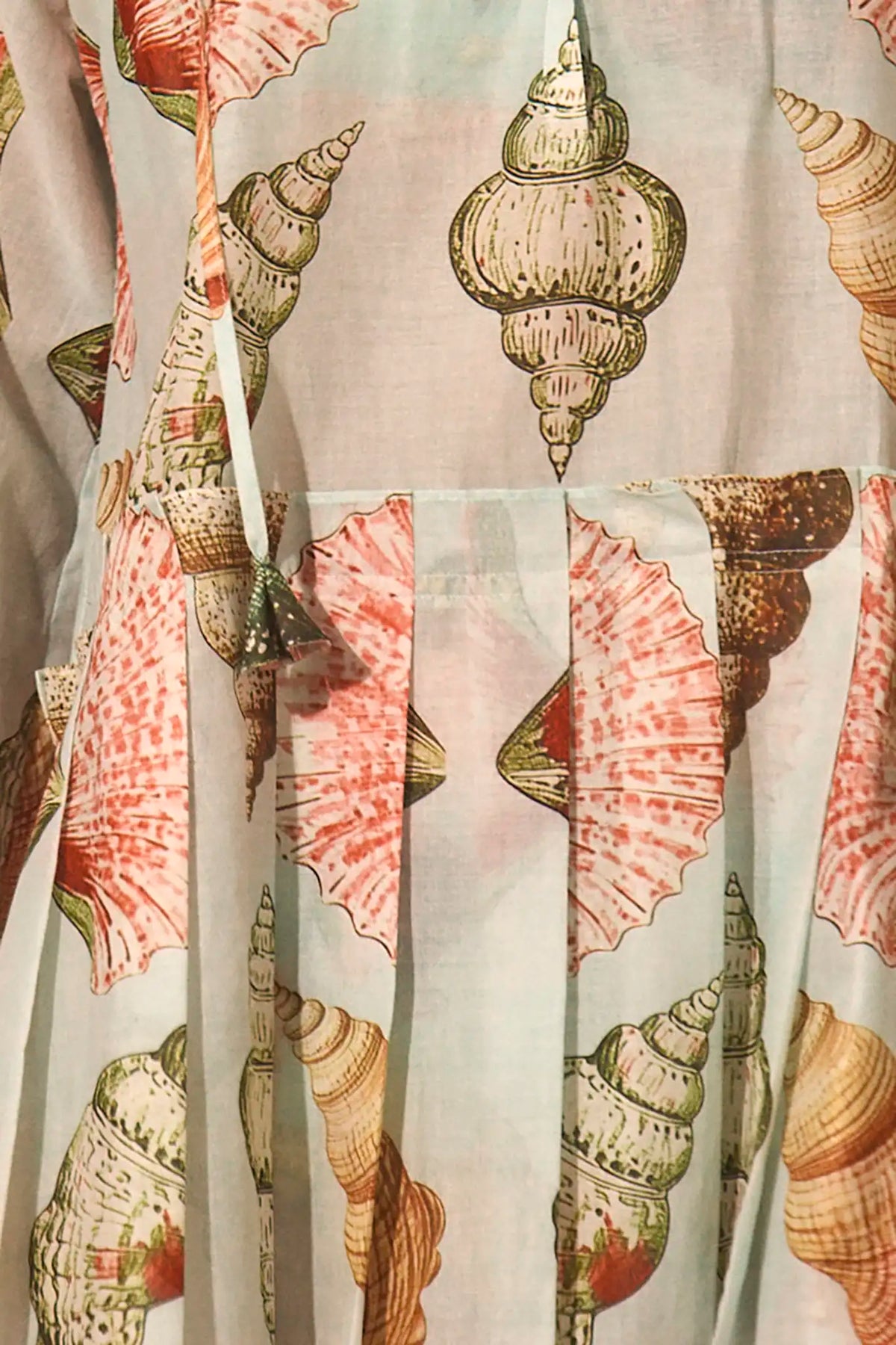 Close up of the Villa Cover Up in Somers Shell Mint.