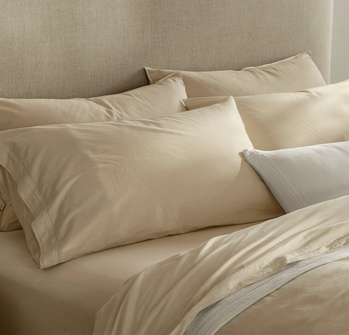 Signature Vintage Washed Pillowcase Set in Vintage Sand