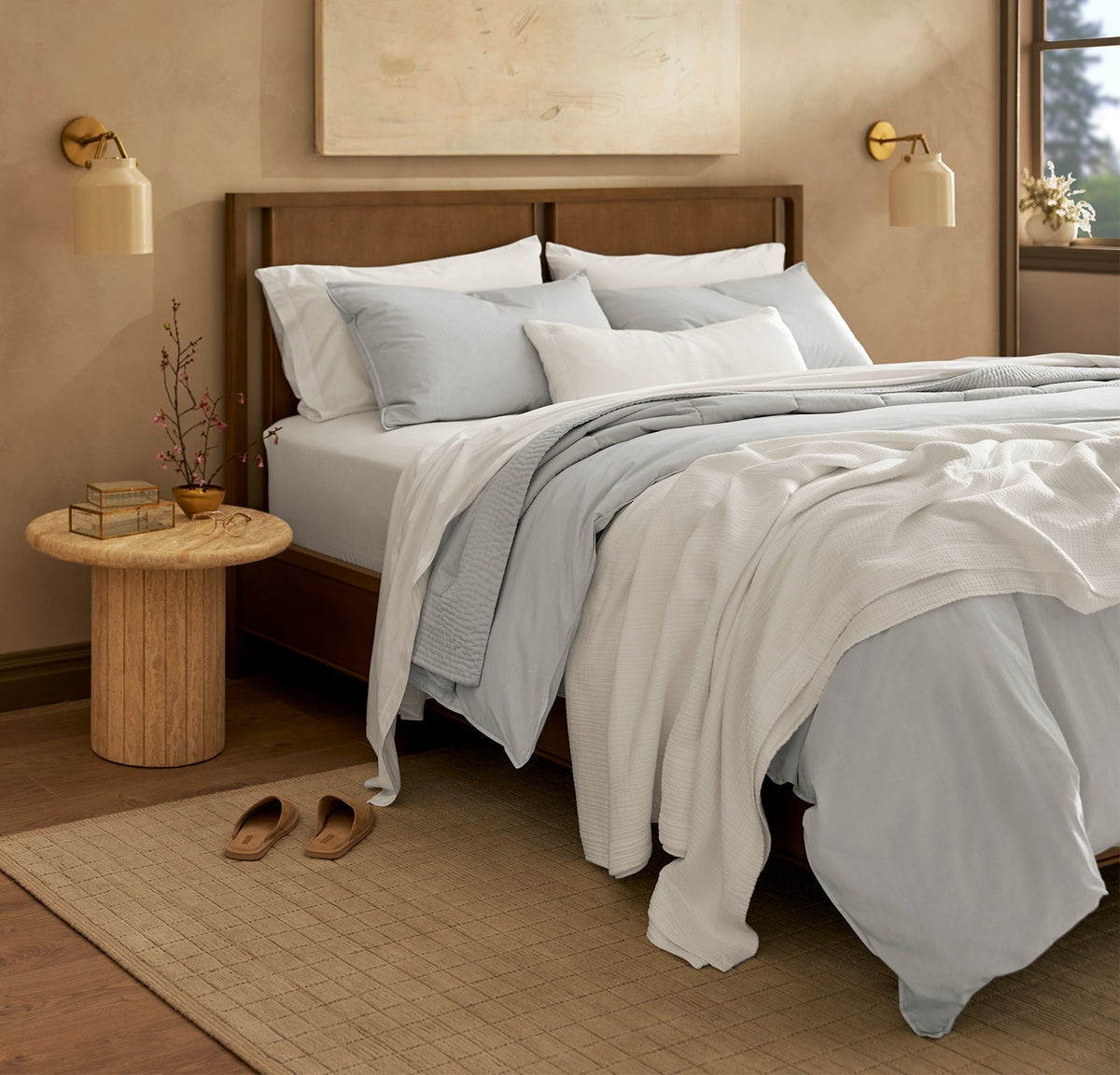 Dream Bed Blanket in White