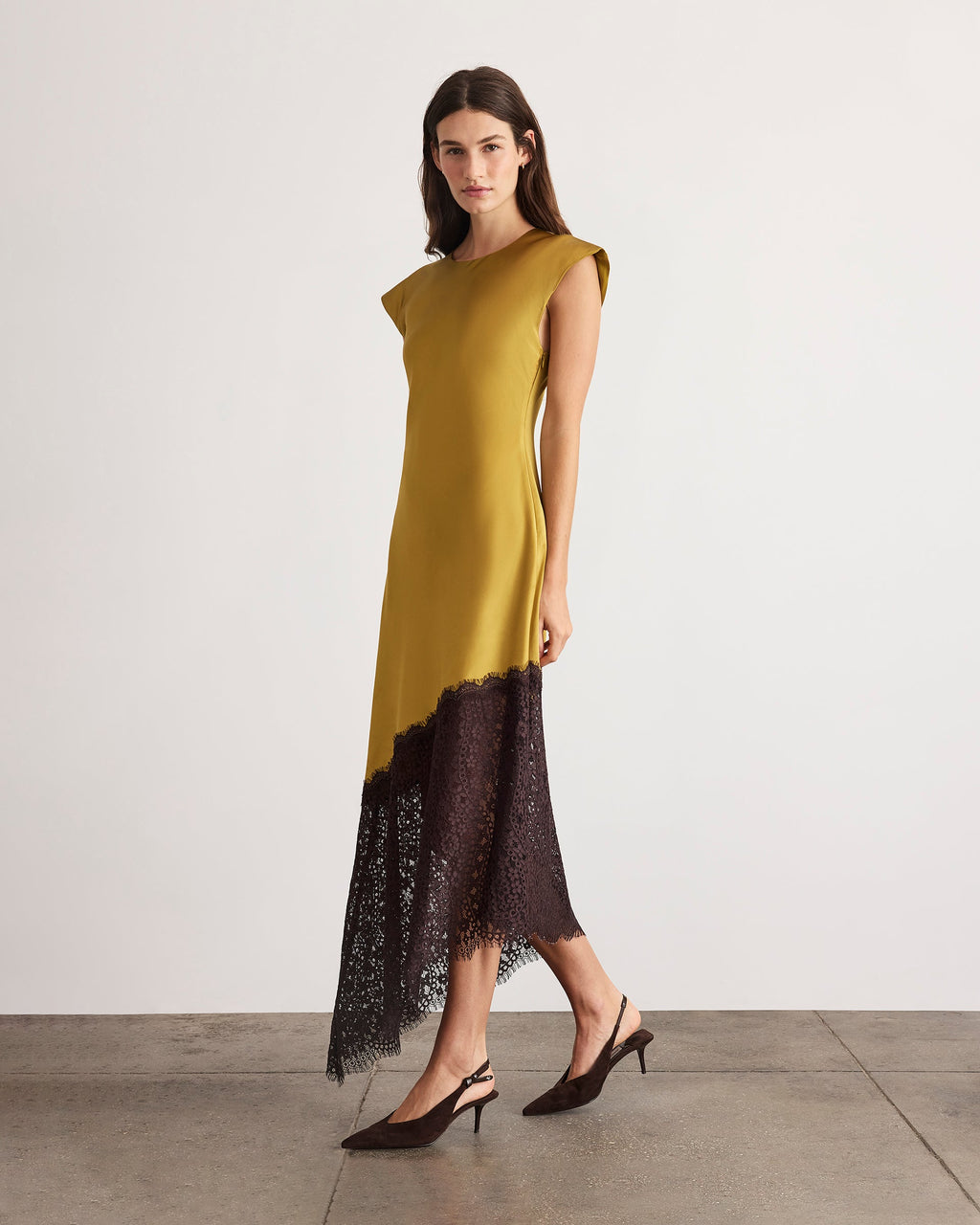 Violeta Lace Dress in Hazel/Dark Fig