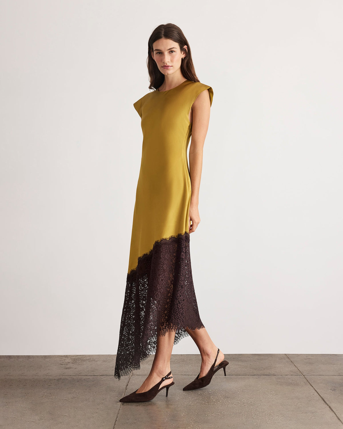 Violeta Lace Dress in Hazel/Dark Fig