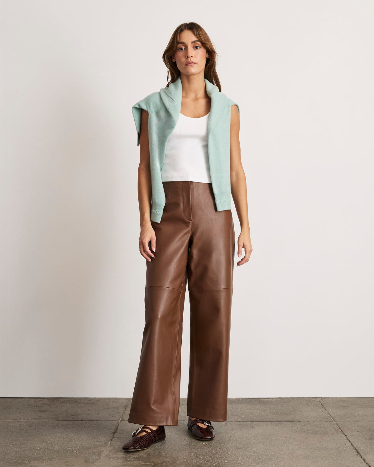 Weston Pant in Acorn