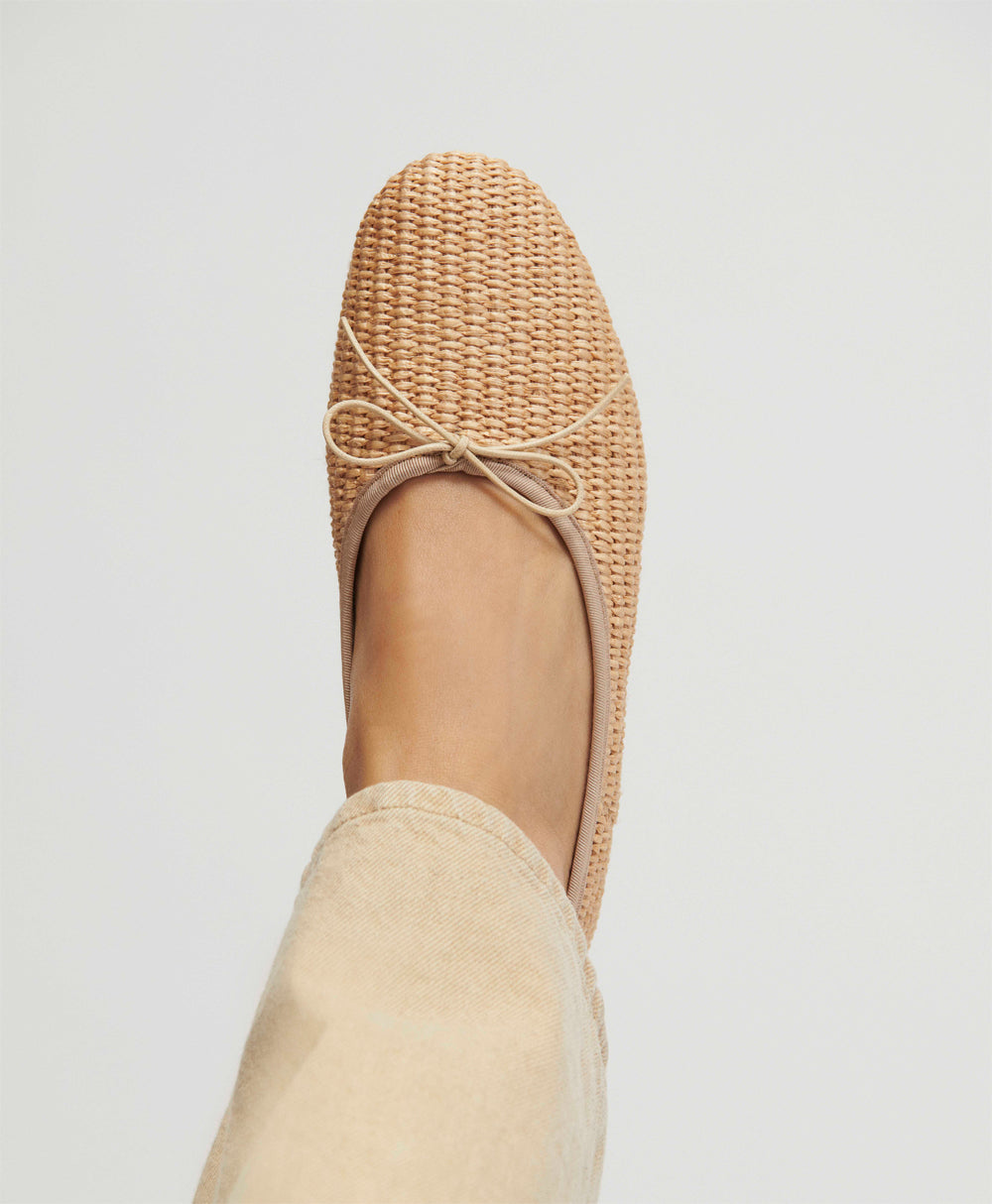 Dream Ballerina  -  Natural Raffia