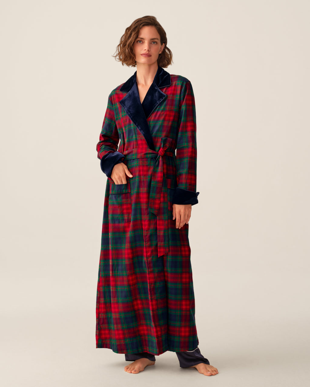 Women’s Brushed Twill Velvet Trim Robe in St. James Tartan