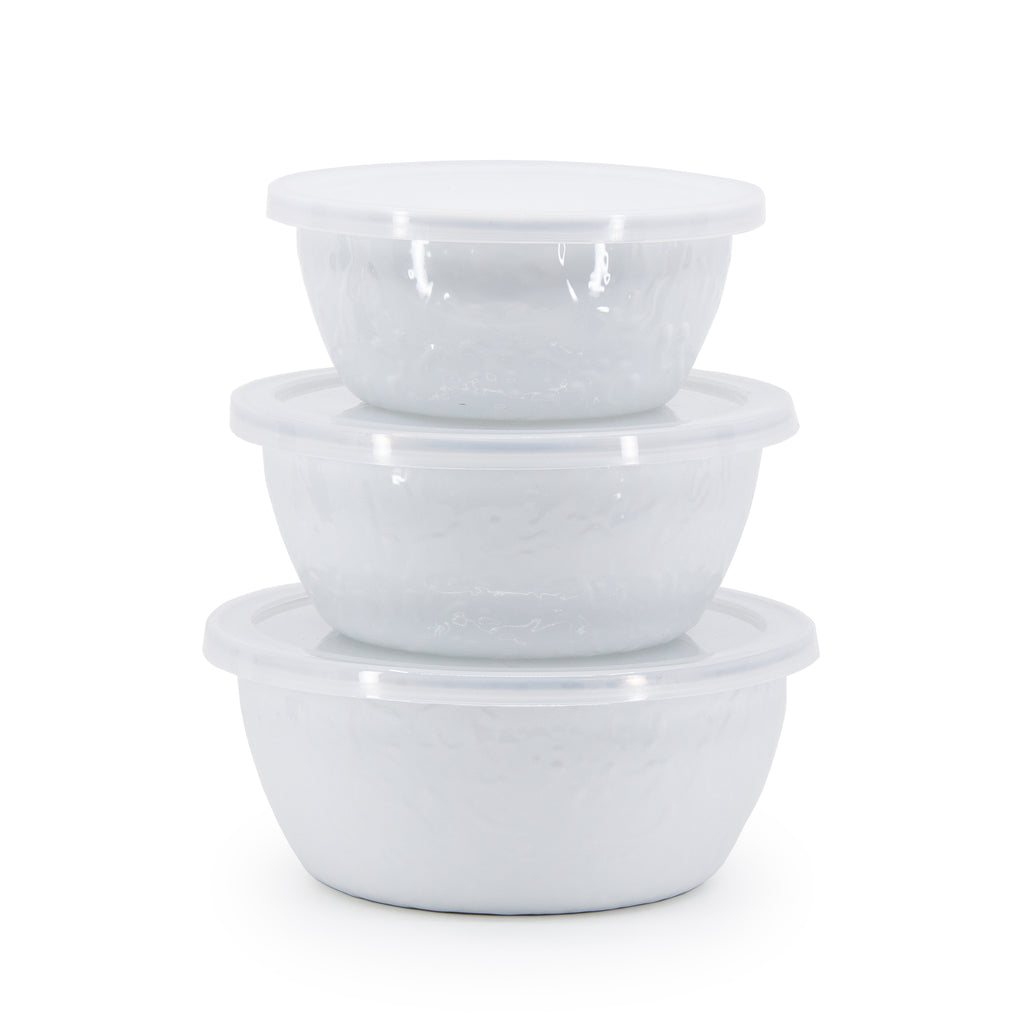 Nesting Bowls in Solid White