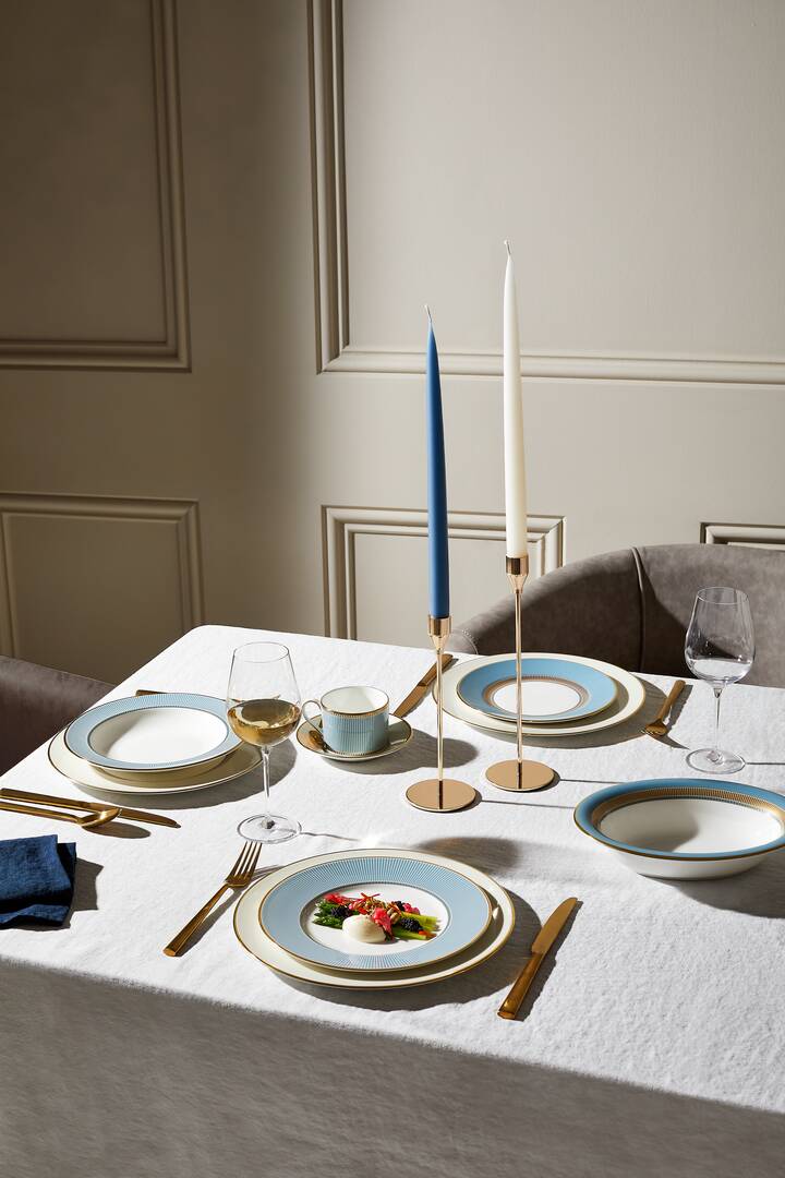 Helia Plate, 8.9"