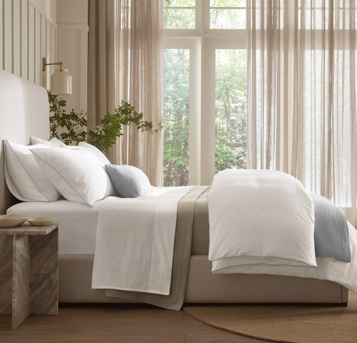 Signature Piped Edge Sheet Set