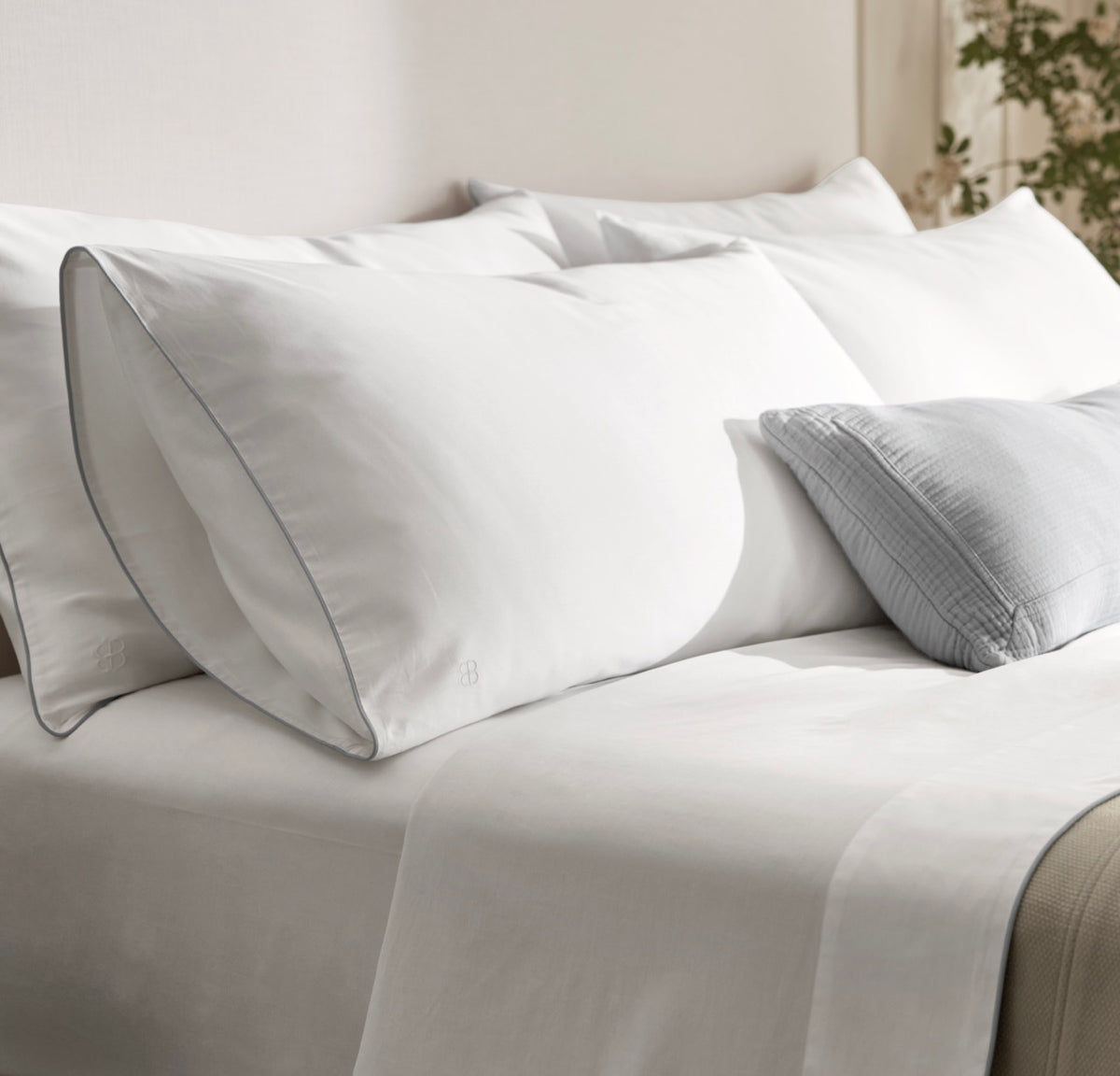 Signature Piped Edge Sheet Set