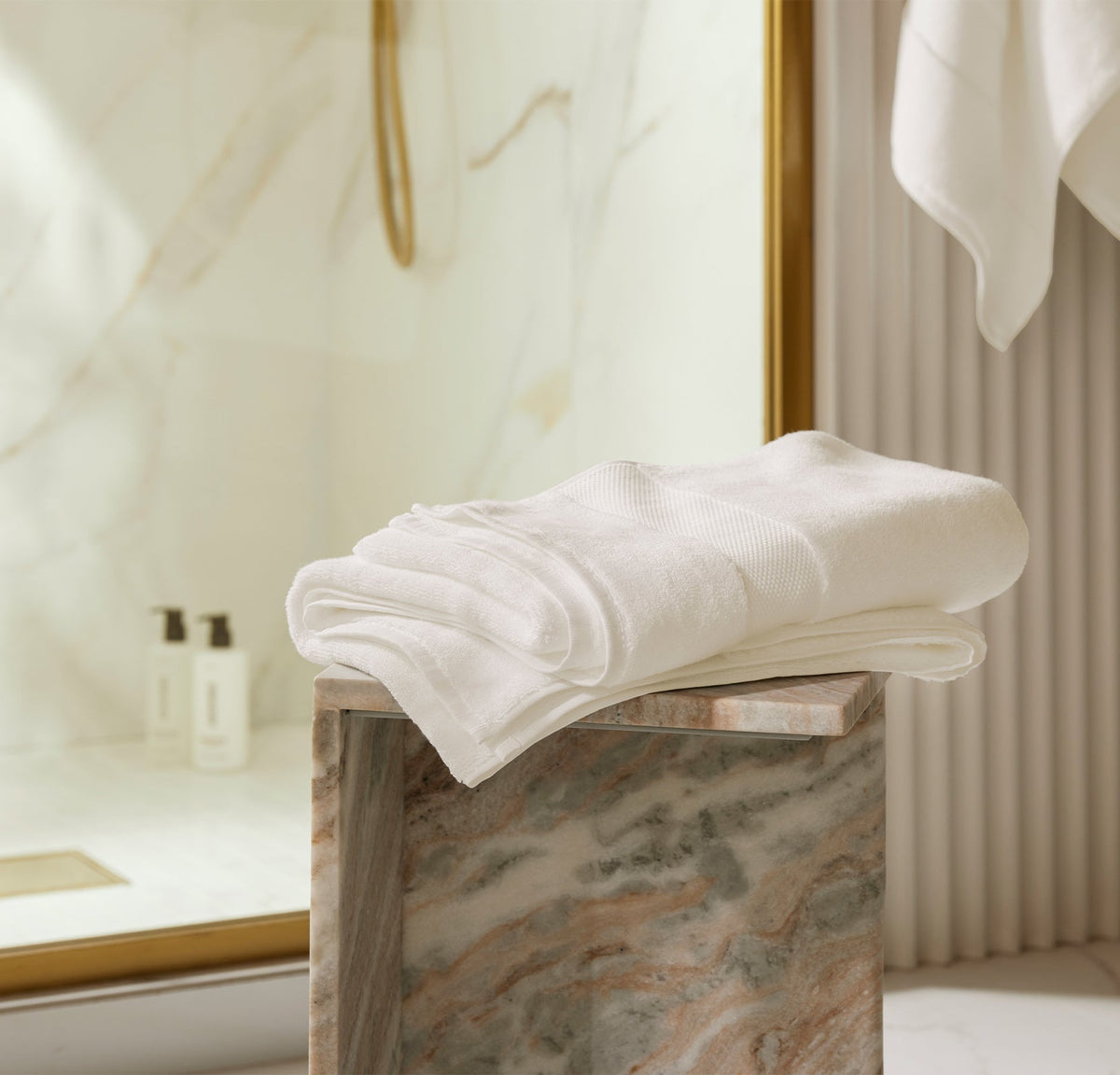 Plush Bath Towel in White