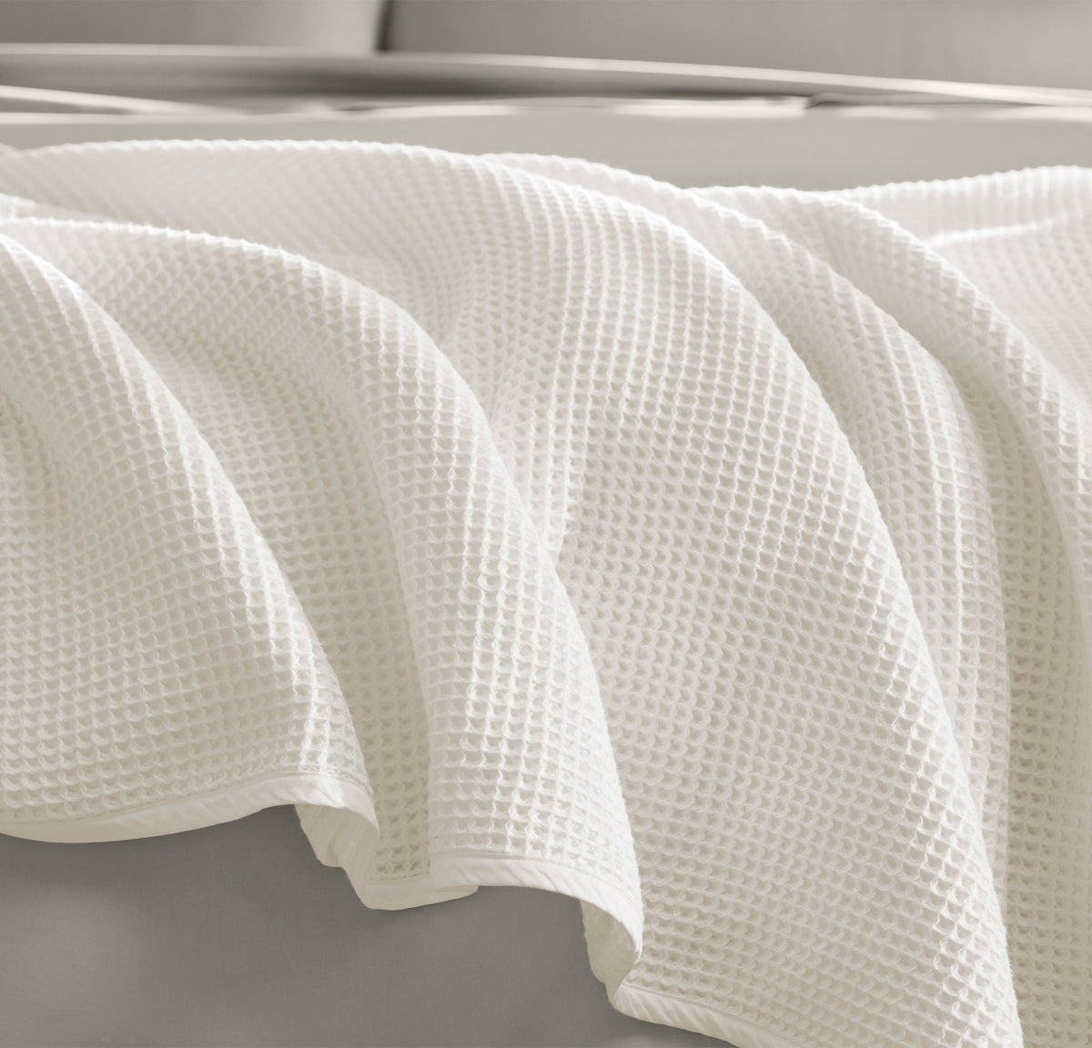 Waffle Bed Blanket in White