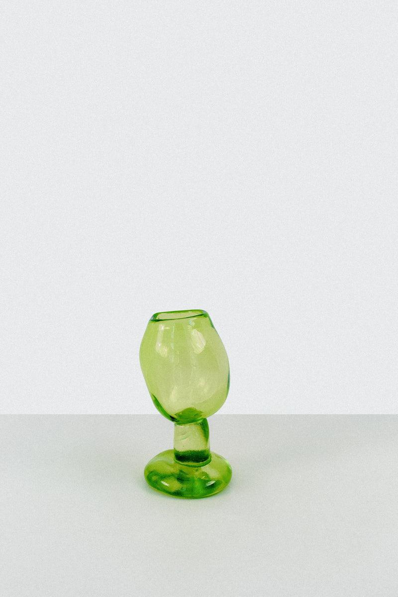 ADDLED TALL GLASS APPLE
