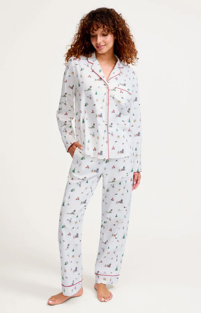 Women’s Twill Pajama Set in Holiday Town